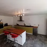 Maison Renovee En Pierres Sejour Spacieux Avec Jardin Et Terrasse Amenagee Pres Omaha & Bayeux A 5mn De La Tous Commerces * Commes