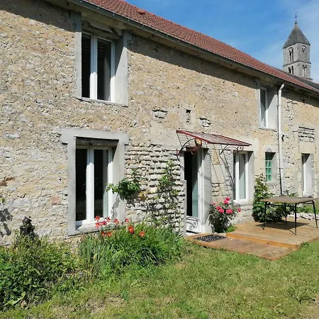 Maison Renovee En Pierres Sejour Spacieux Avec Jardin Et Terrasse Amenagee Pres Omaha & Bayeux A 5mn De La Tous Commerces Commes