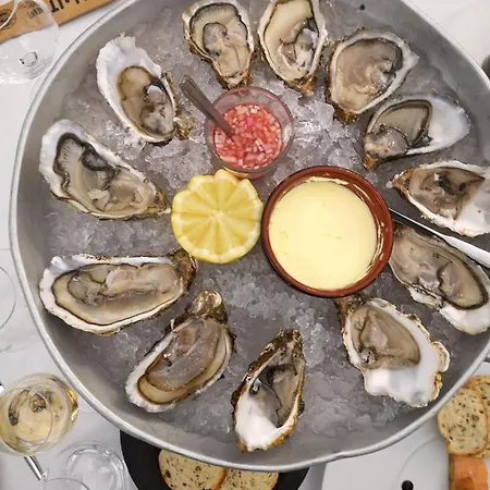 Maison Renovee En Pierres Spacieux Avec Jardin Et Terrasse Aménagée Près Omaha Beach&bayeux à 5mn De La Tous Commerces Casa vacanze *