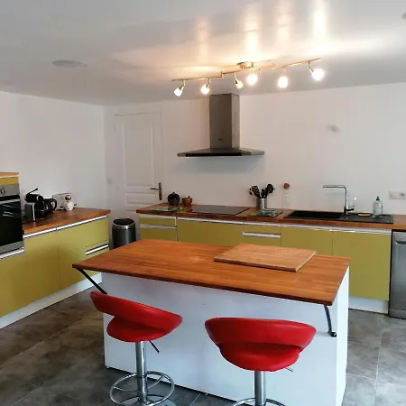 Maison Renovee En Pierres Spacieux Avec Jardin Et Terrasse Aménagée Près Omaha Beach&bayeux à 5mn De La Tous Commerces