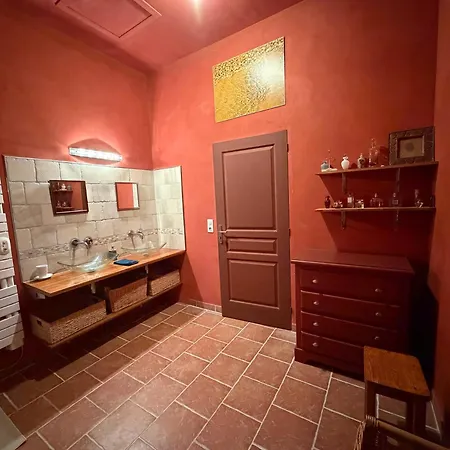 Maison Renovee En Pierres Sejour Spacieux Avec Jardin Et Terrasse Amenagee Pres Omaha & Bayeux A 5mn De La Tous Commerces * Commes