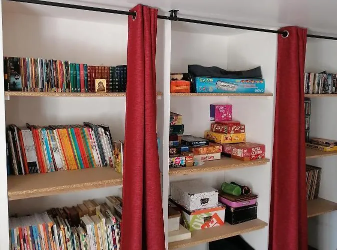 Maison Renovee En Pierres Spacieux Avec Jardin Et Terrasse Aménagée Près Omaha Beach&bayeux à 5mn De La Tous Commerces * Commes