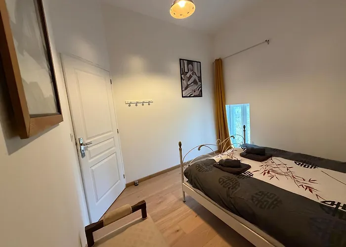 Maison Renovee En Pierres Spacieux Avec Jardin Et Terrasse Aménagée Près Omaha Beach&bayeux à 5mn De La Tous Commerces Hébergement de vacances *